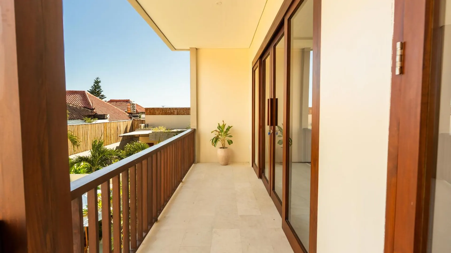 New! 3Bdr Hnrr Villa Umalas Kerobokan   Kerobokan (Bali)