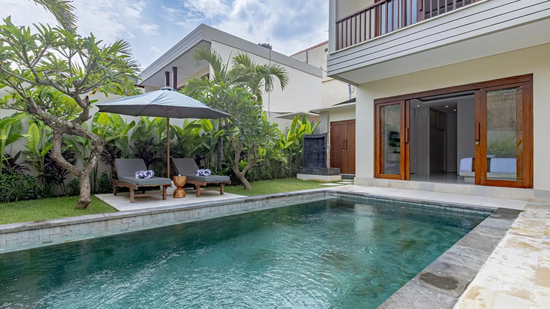 New! 3Bdr Hnrr Villa Umalas Kerobokan